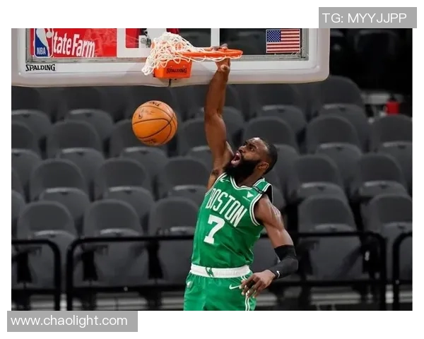 电竞比分全明星赛精彩回顾JDGaming团队配合展现出色默契与战术执行力